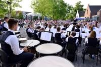 Klapstoelen concert Kerkplein