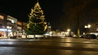 Kerstboom raadhuisplein s avonds