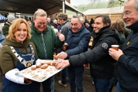 Oliebollen party bij de Zwaan