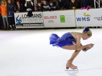 Dames on ice (3)